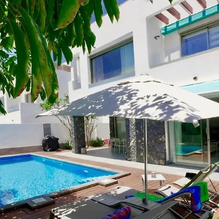 Blue Portofino Cristianos, Heated Pool 로스크리스티아노스